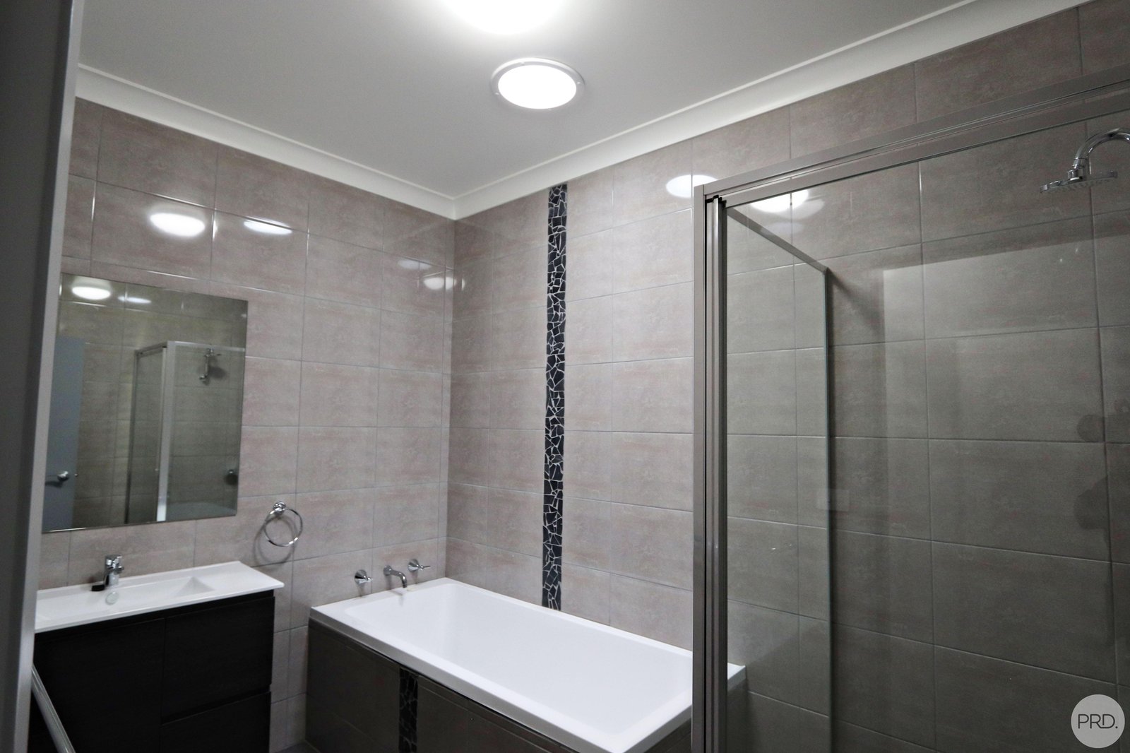 3/102 Winton Street TUMBARUMBA 4