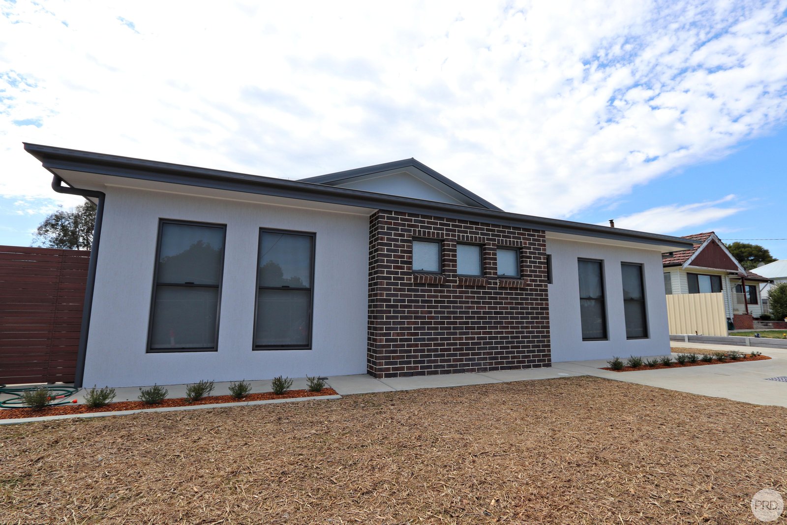 3/102 Winton Street TUMBARUMBA 7