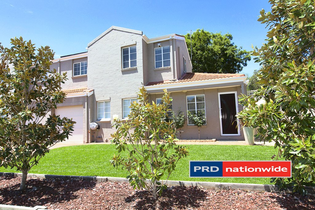 3/104 Great Western Highway KINGSWOOD 11