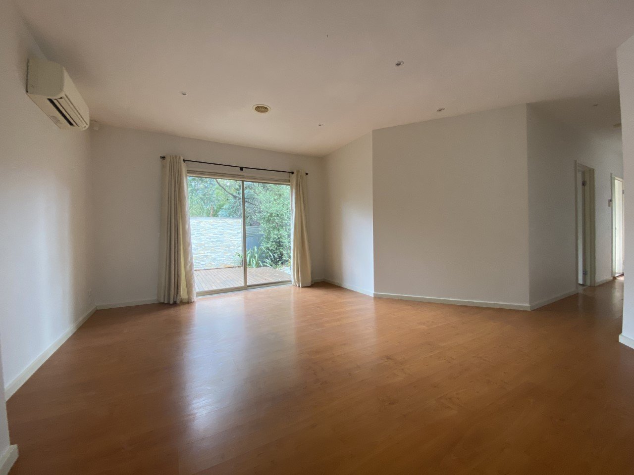 Gallery: 3/105 Stephensons Road
