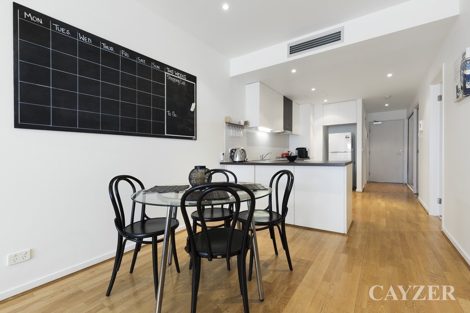 Gallery: 310/54 Nott Street