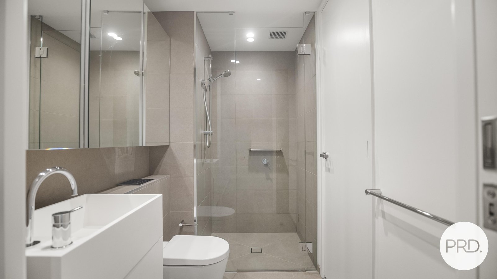 3105/70 Southbank Boulevard SOUTHBANK 6