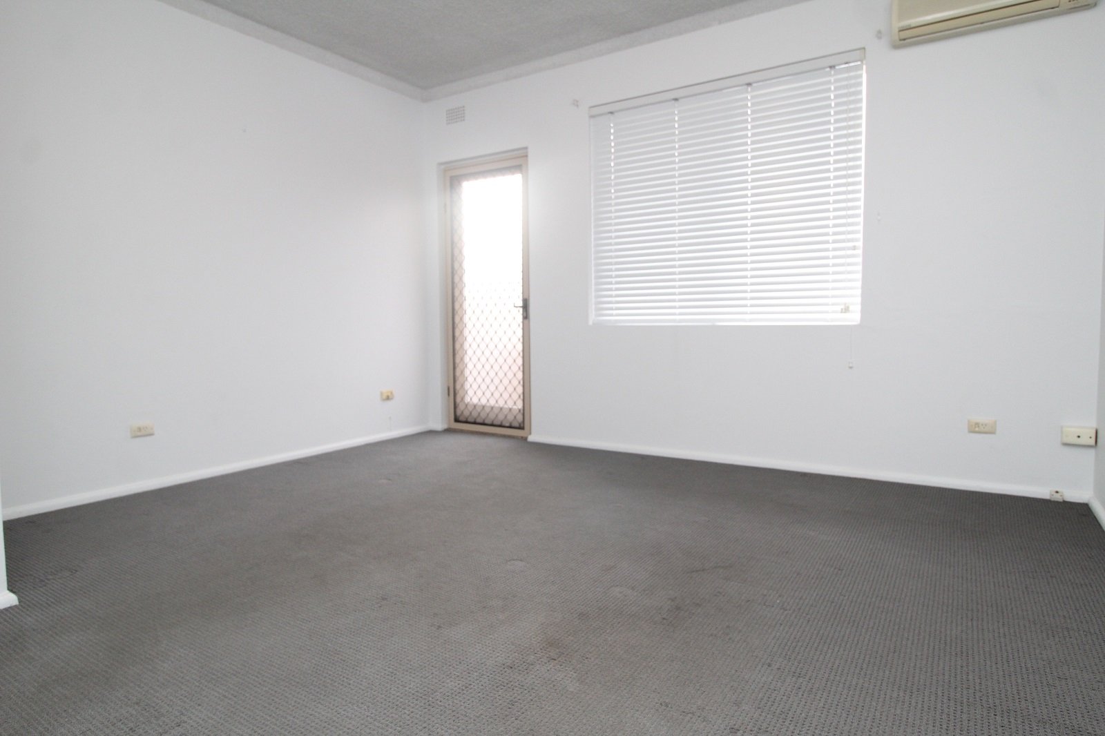 3/106 Sproule Street LAKEMBA 2