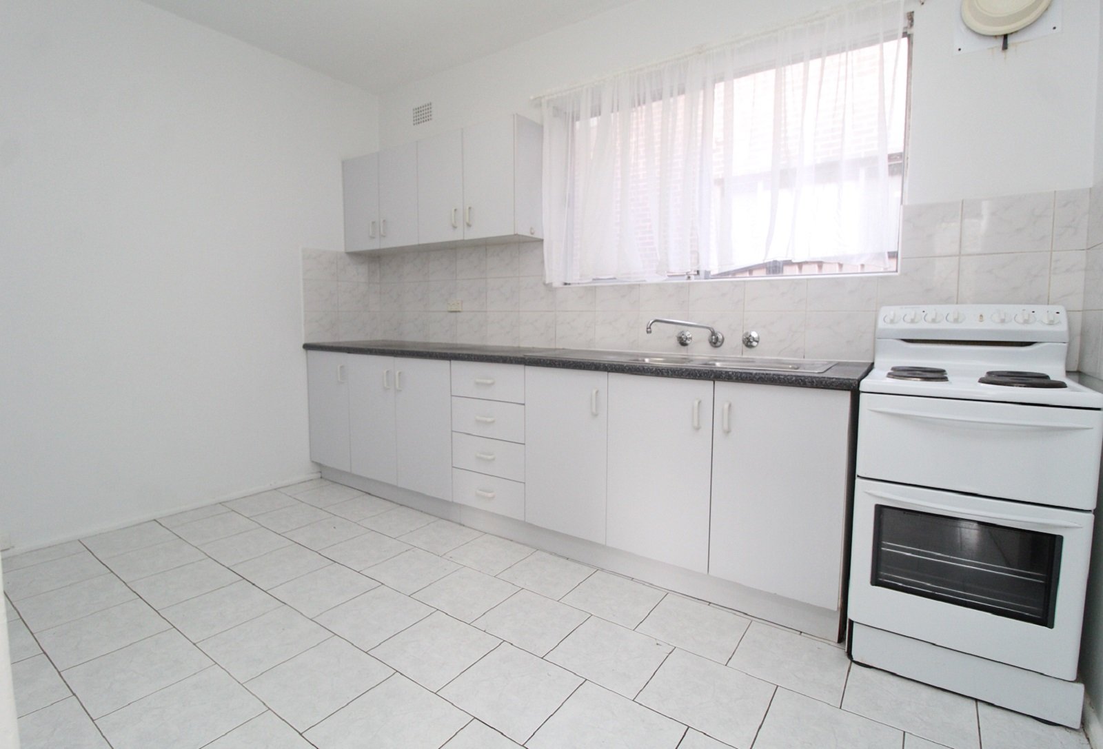 3/106 Sproule Street LAKEMBA 3