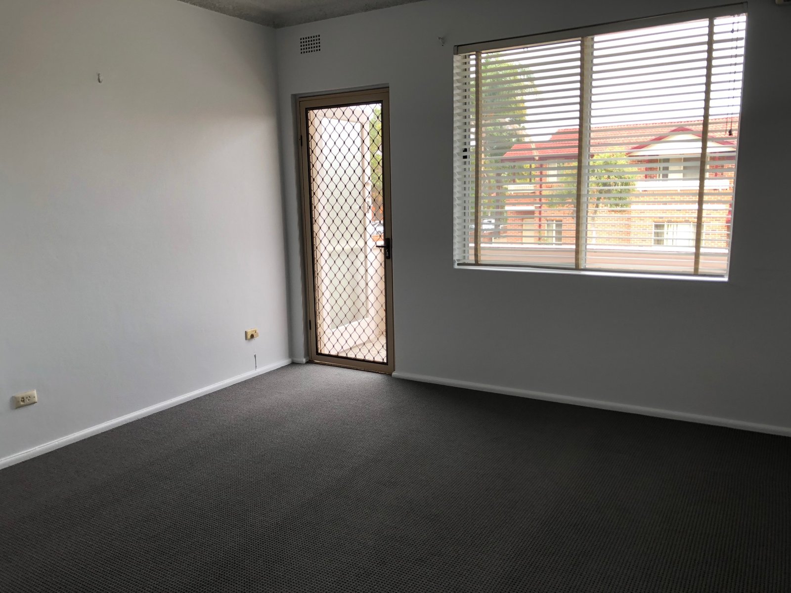 3/106 Sproule Street LAKEMBA 5