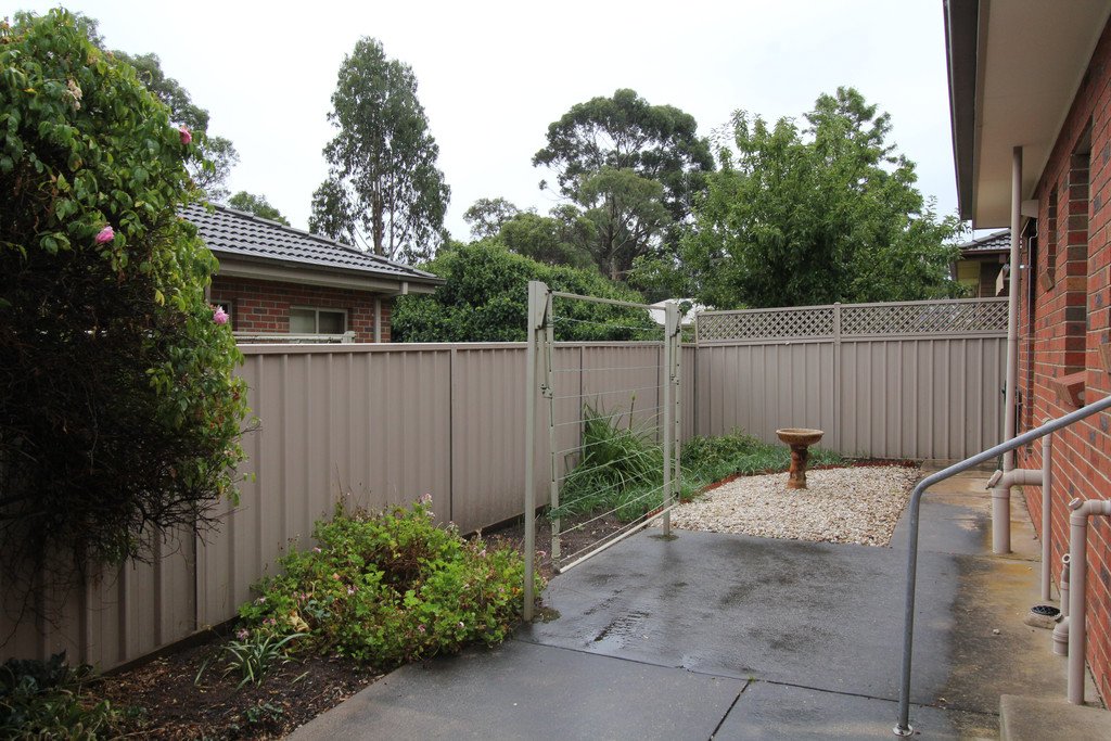 3/106 Warrenheip Street BUNINYONG 15