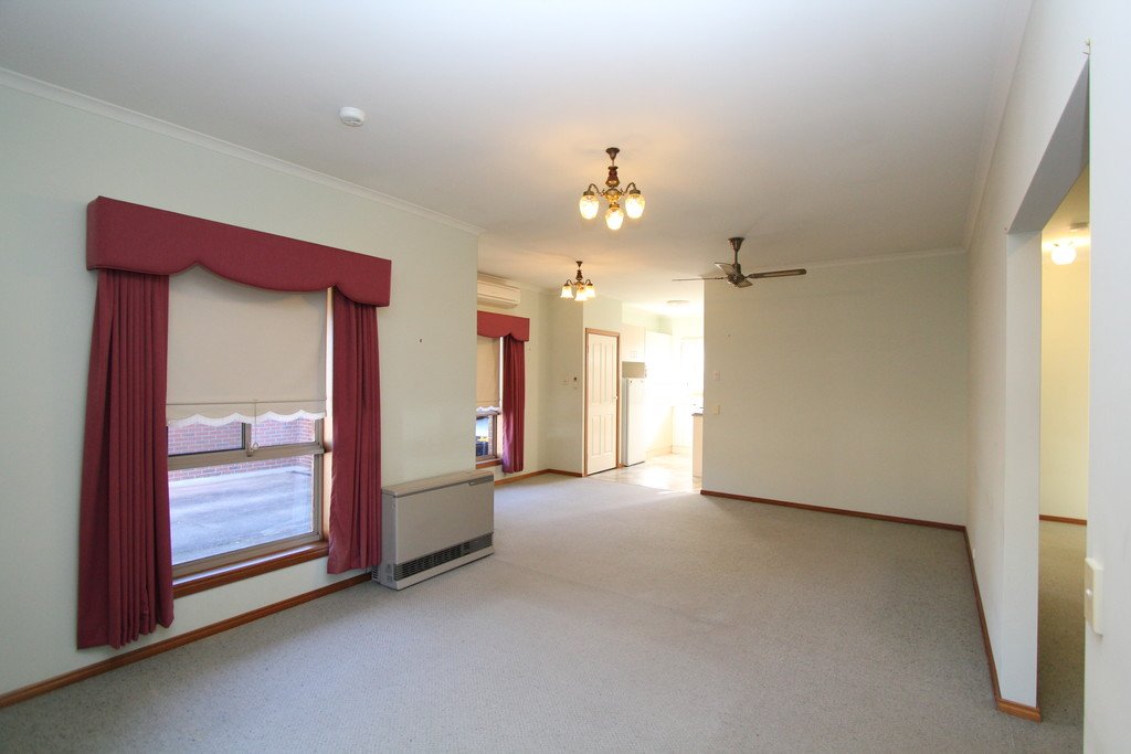 3/106 Warrenheip Street BUNINYONG 4