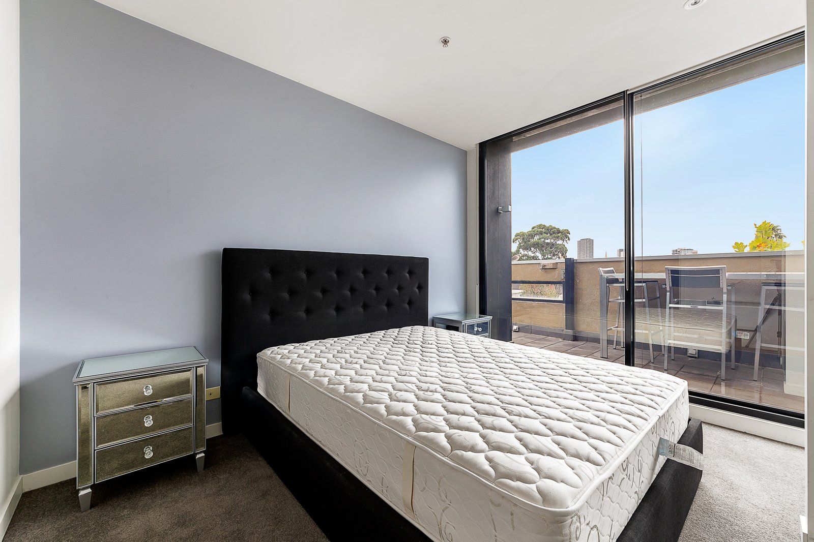 Gallery: 310/63 Acland Street
