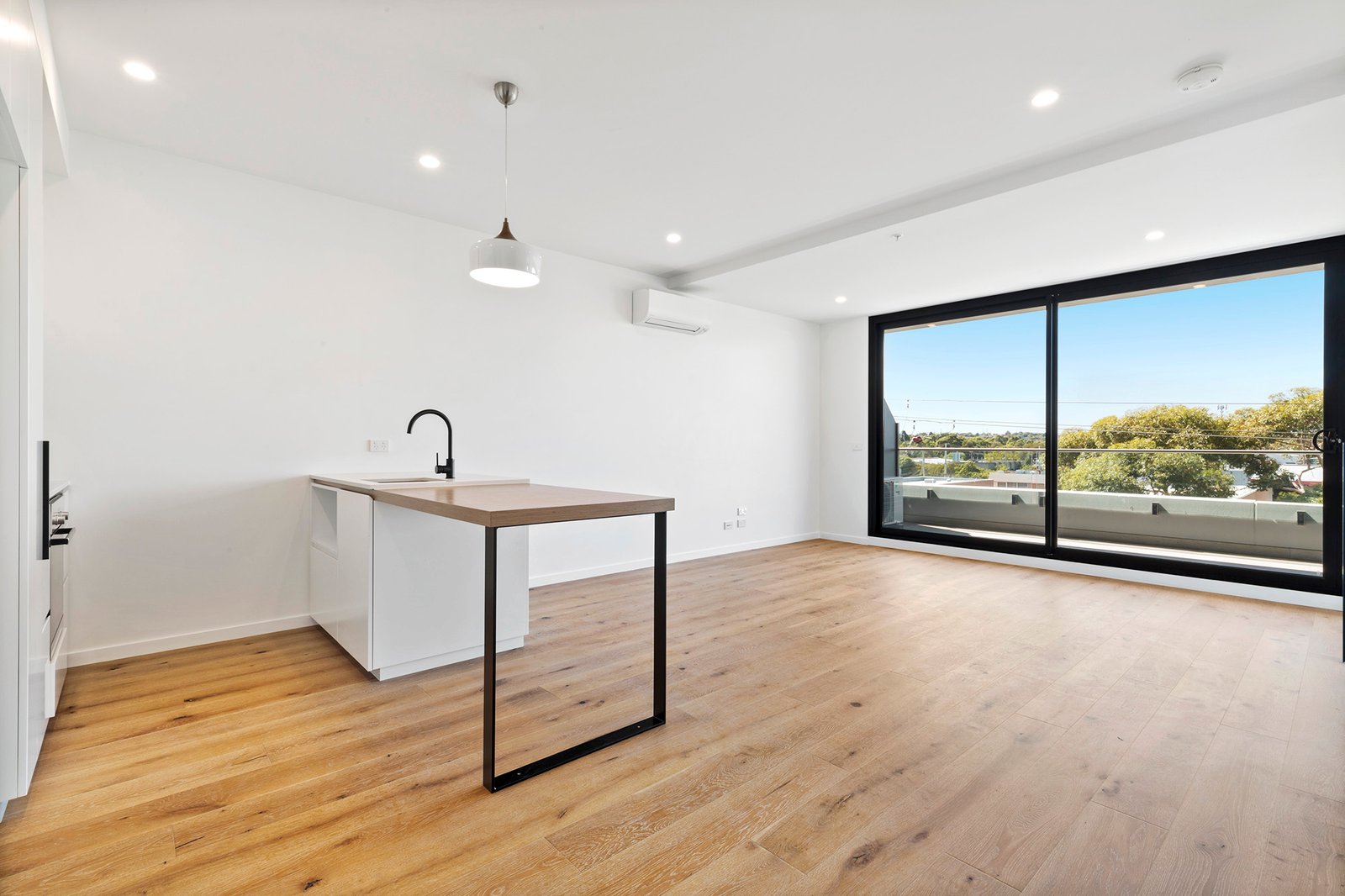 Gallery: 310/83 Drummond Street