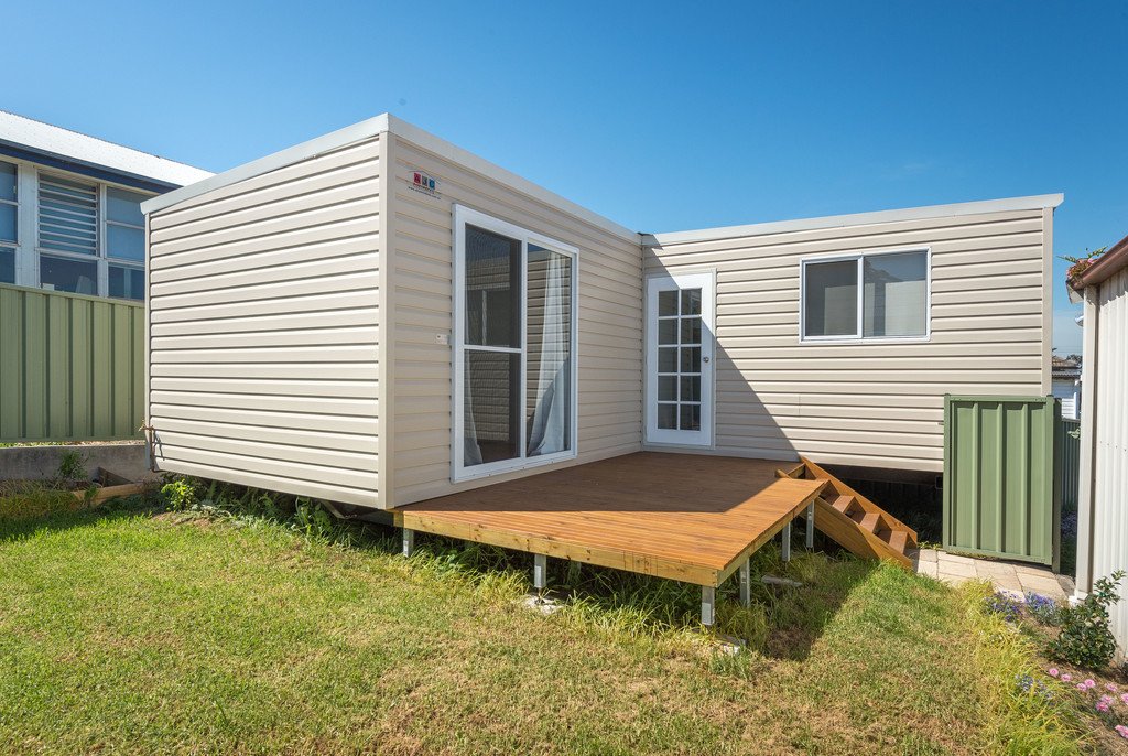 310a Northcliffe Drive LAKE HEIGHTS 1