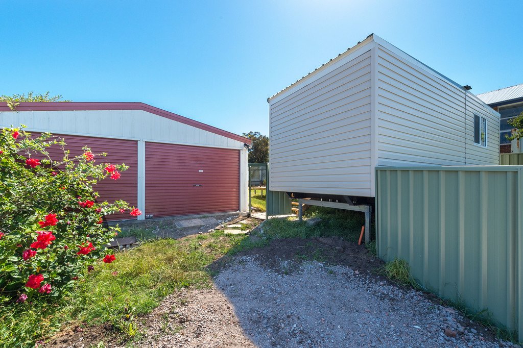 310a Northcliffe Drive LAKE HEIGHTS 2