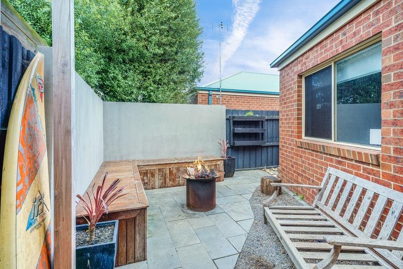 Gallery: 3/11-13 Roseview Way