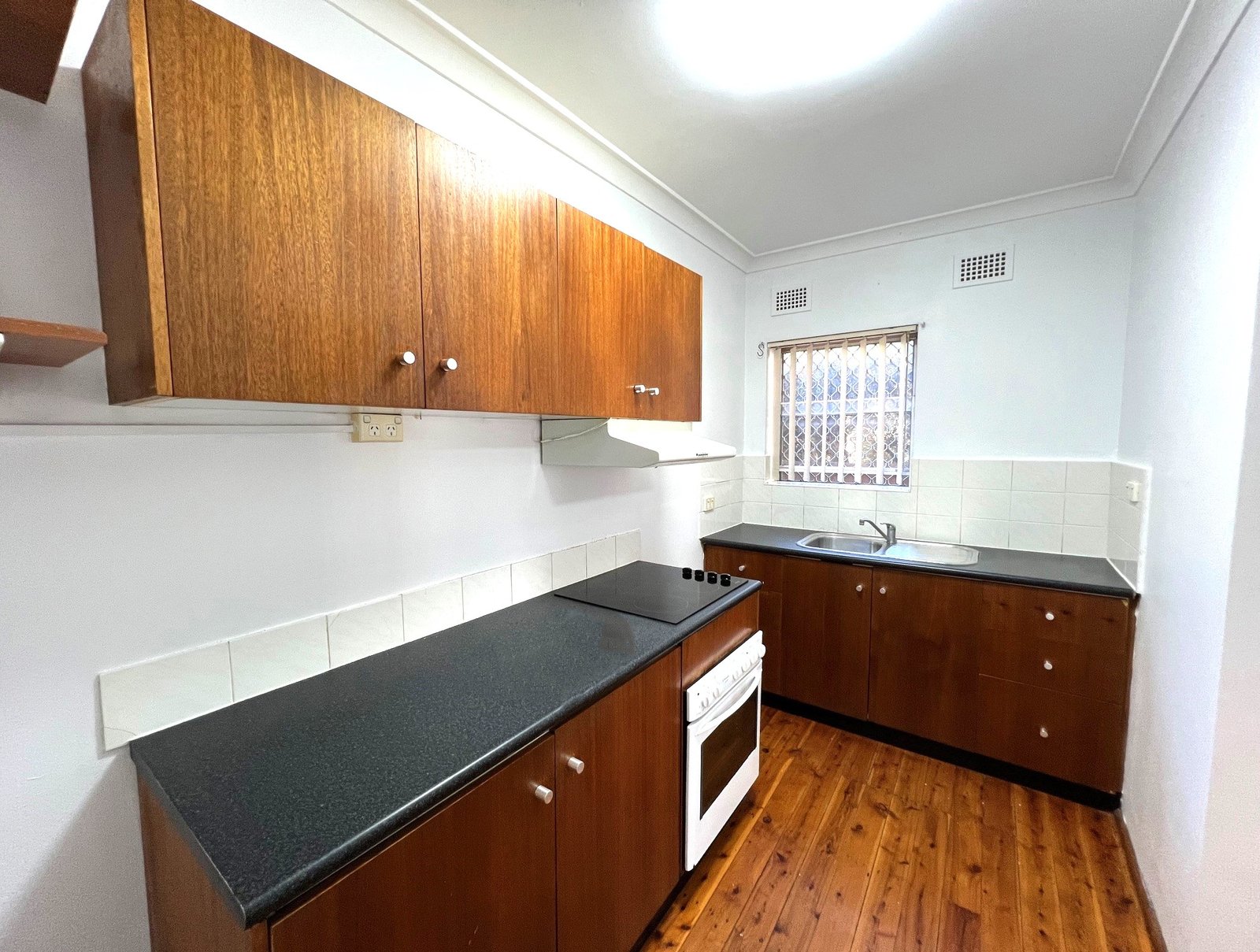 3/11 Blake Street KOGARAH 3
