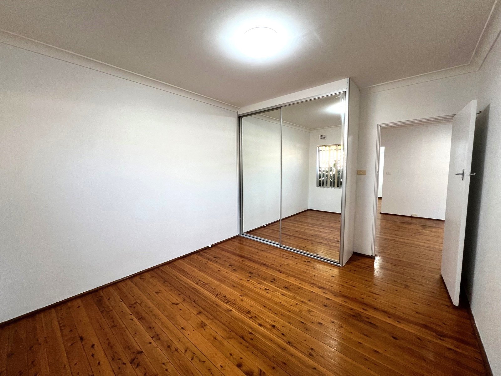 3/11 Blake Street KOGARAH 4