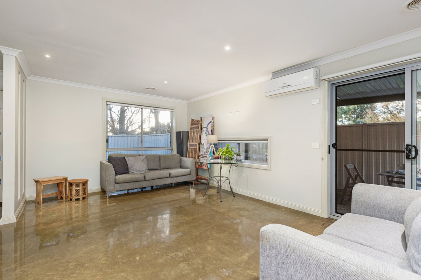 Gallery: 3/11 Cecile Court