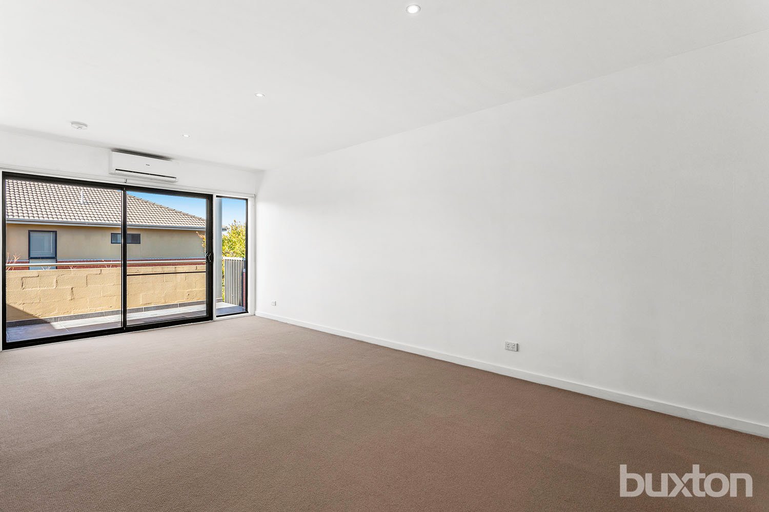Gallery: 31/1 Greenfield Drive