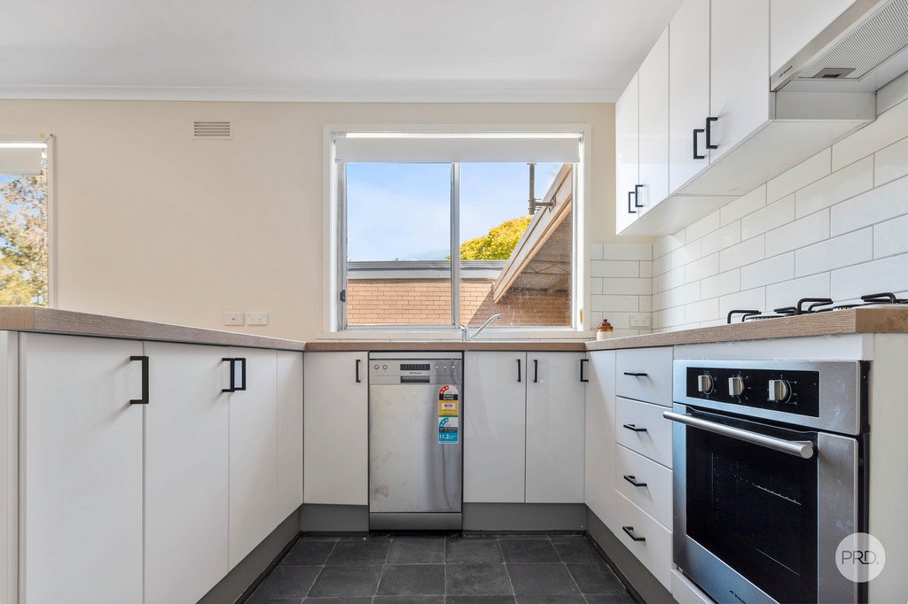 3/11 Hayes Street IRONBARK 3