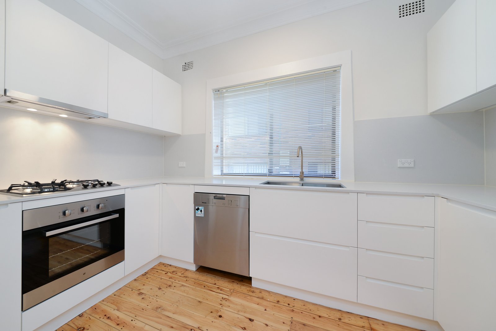 3/11 Hereward Street MAROUBRA 2