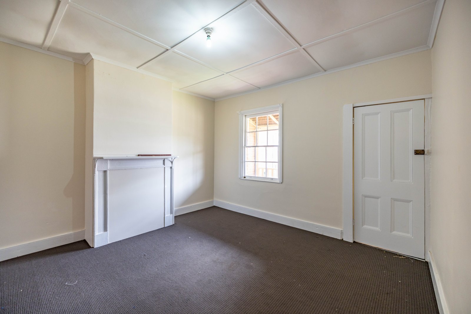 3/11 Howick Street TUMUT 5