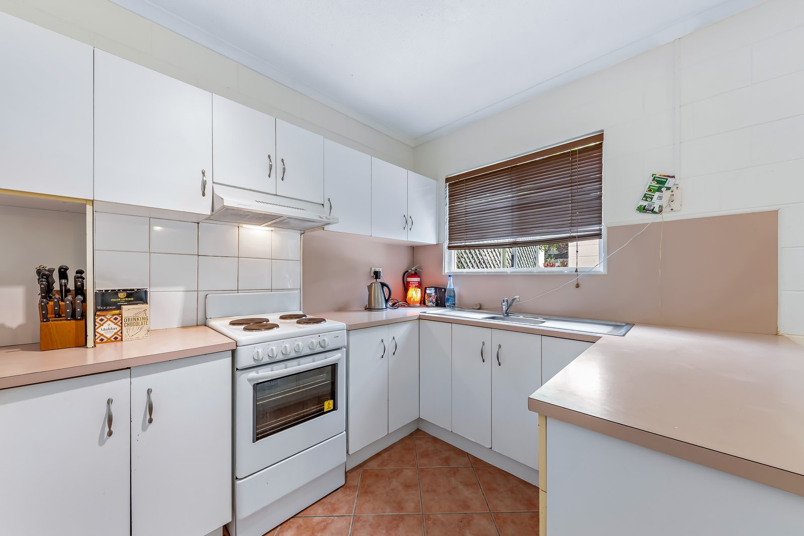 3/11 Island Drive CANNONVALE 2