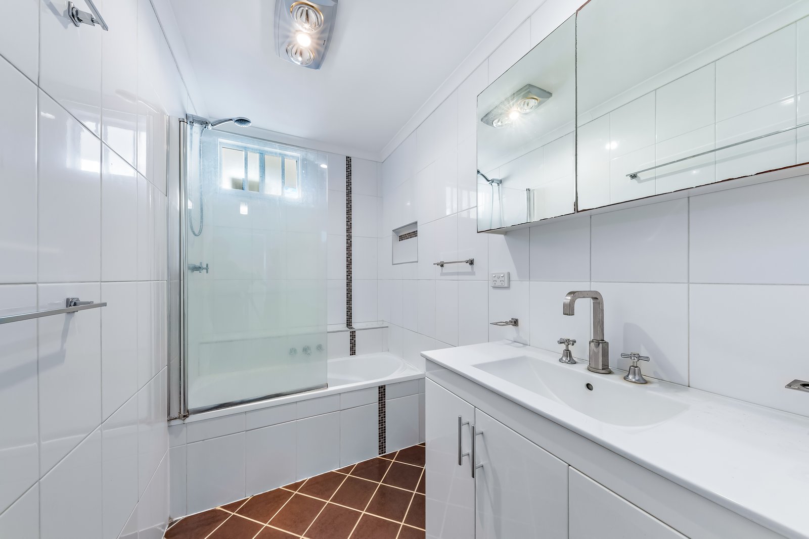 3/11 Island Drive CANNONVALE 9