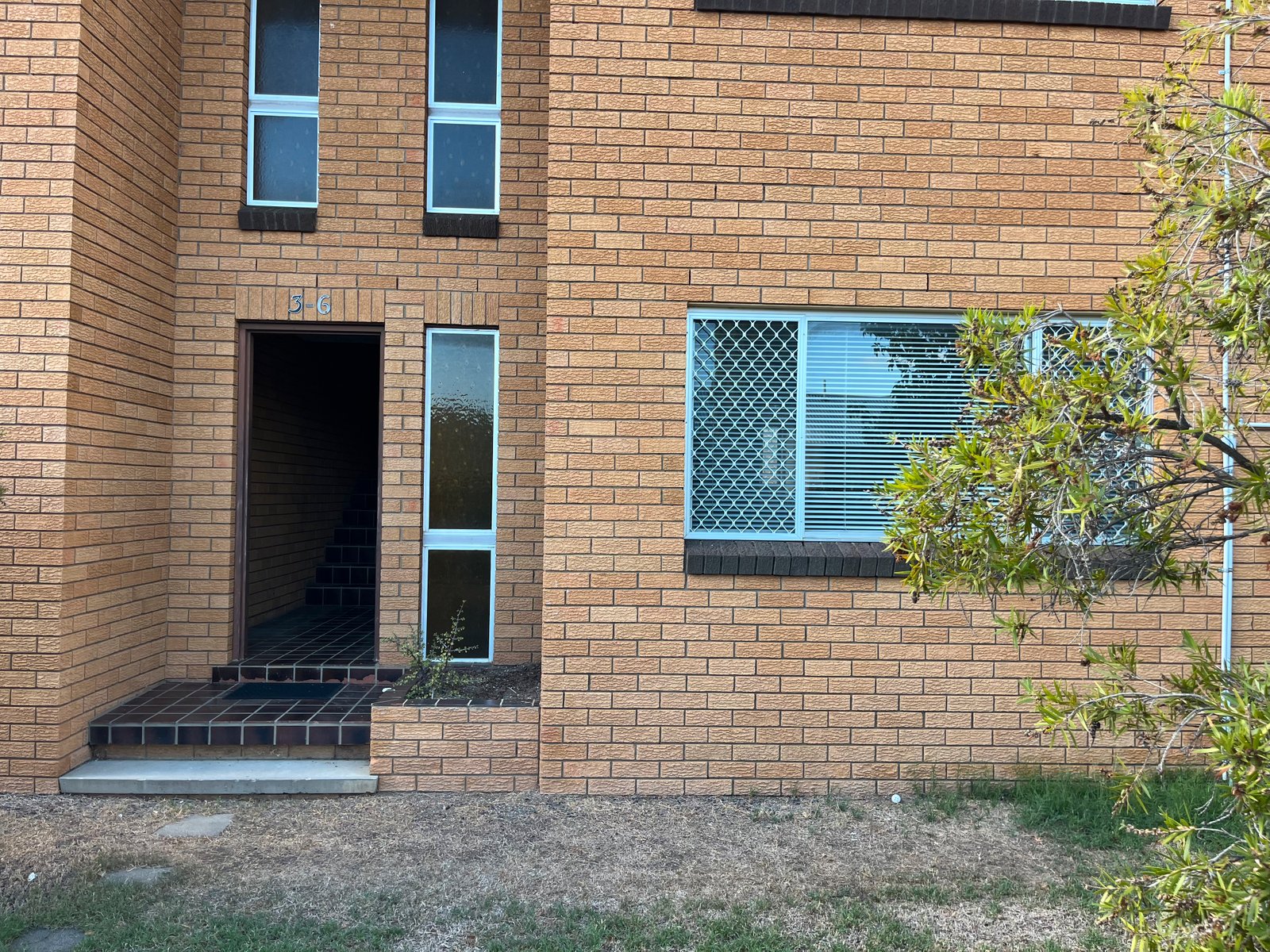 3/11 King Street WEST TAMWORTH 1