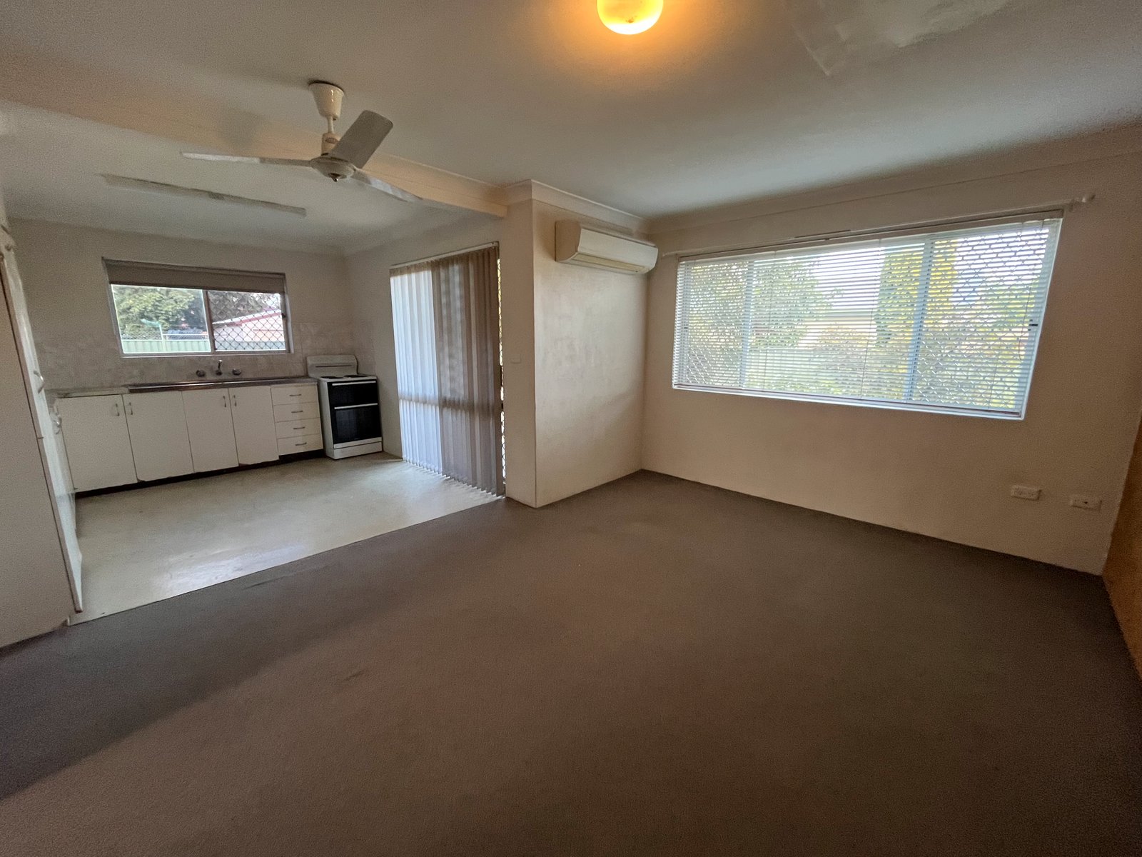 3/11 King Street WEST TAMWORTH 4