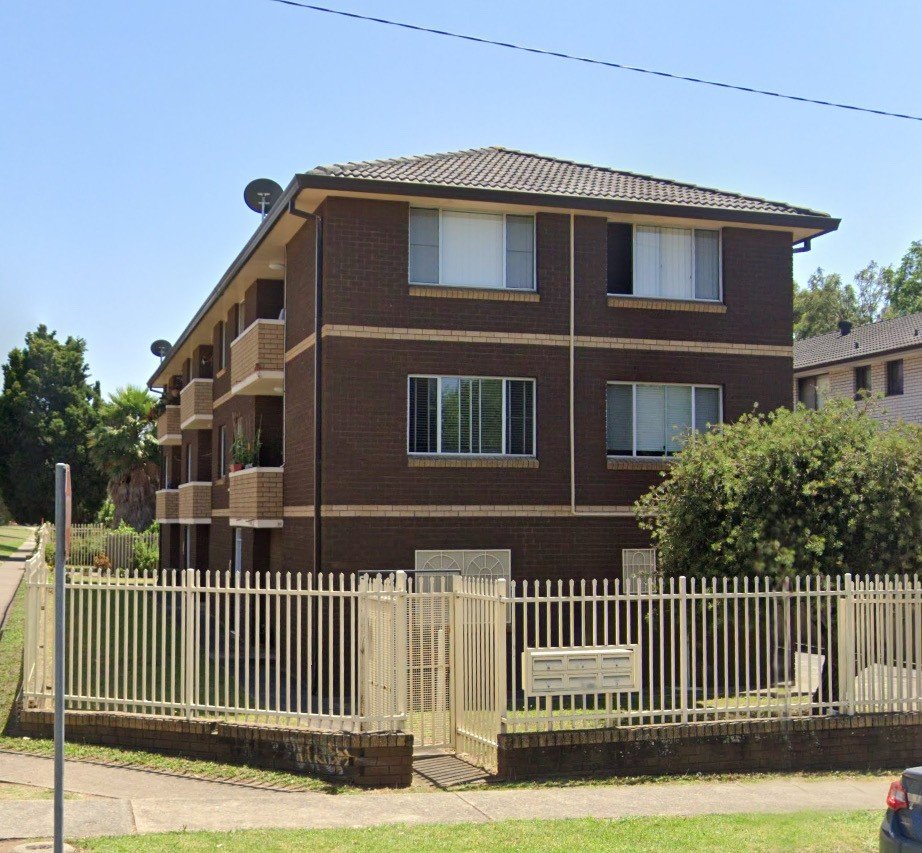 3/11 Lachlan Street LIVERPOOL 1