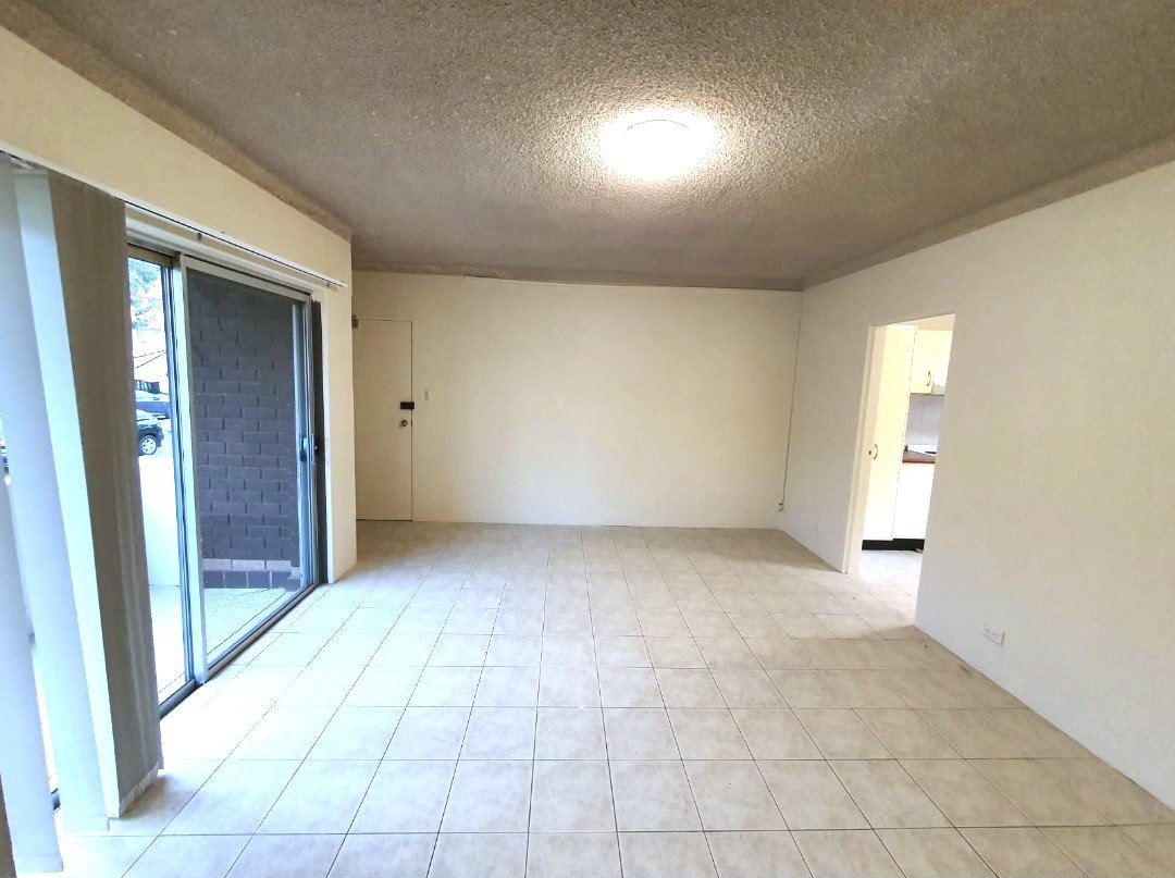 3/11 Lachlan Street LIVERPOOL 4