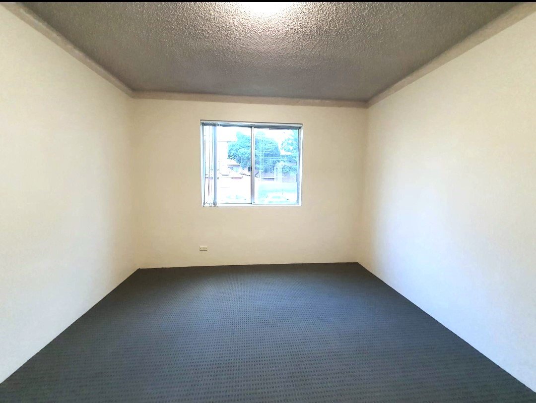 3/11 Lachlan Street LIVERPOOL 6