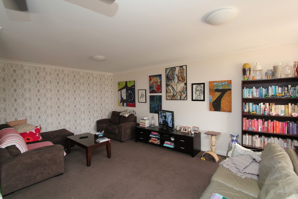 3/11 Lake Street WENDOUREE 2