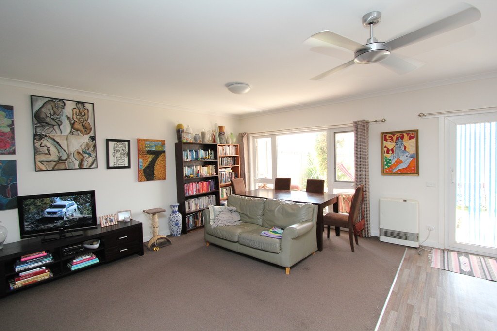 3/11 Lake Street WENDOUREE 3