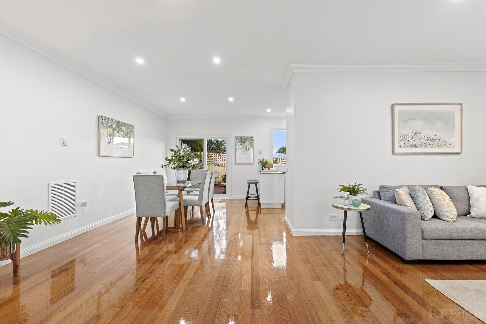 Real Estate and Property in 3/11 Langford Crescent, Donvale, VIC