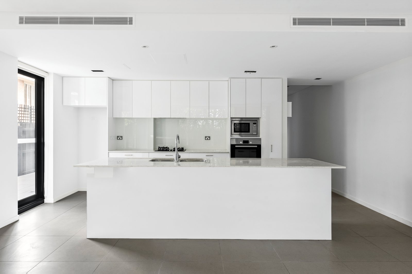 Real Estate and Property in 3/11 Narong Road, Caulfield North, VIC