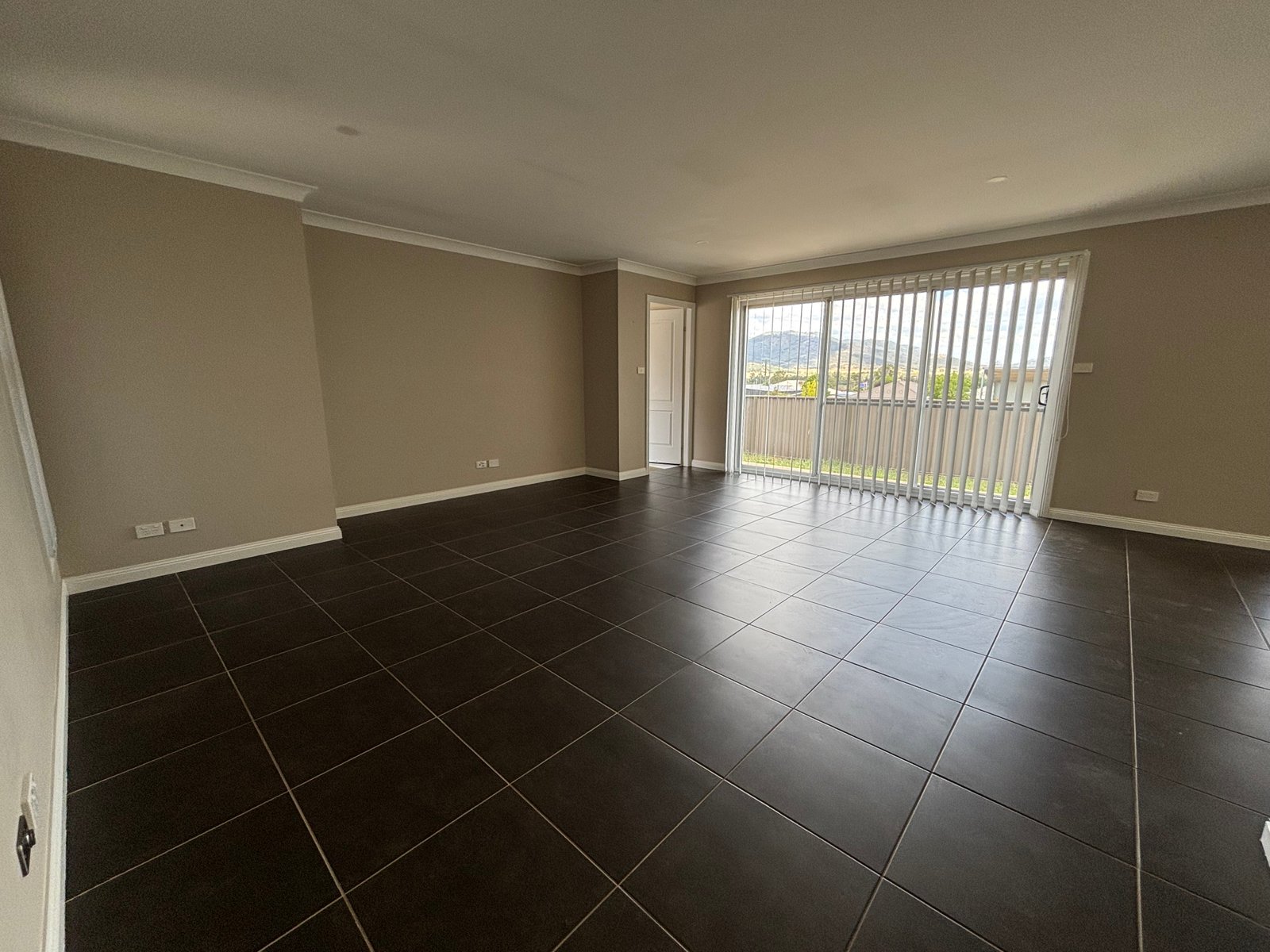 3/11 Orchid Street TAMWORTH 5