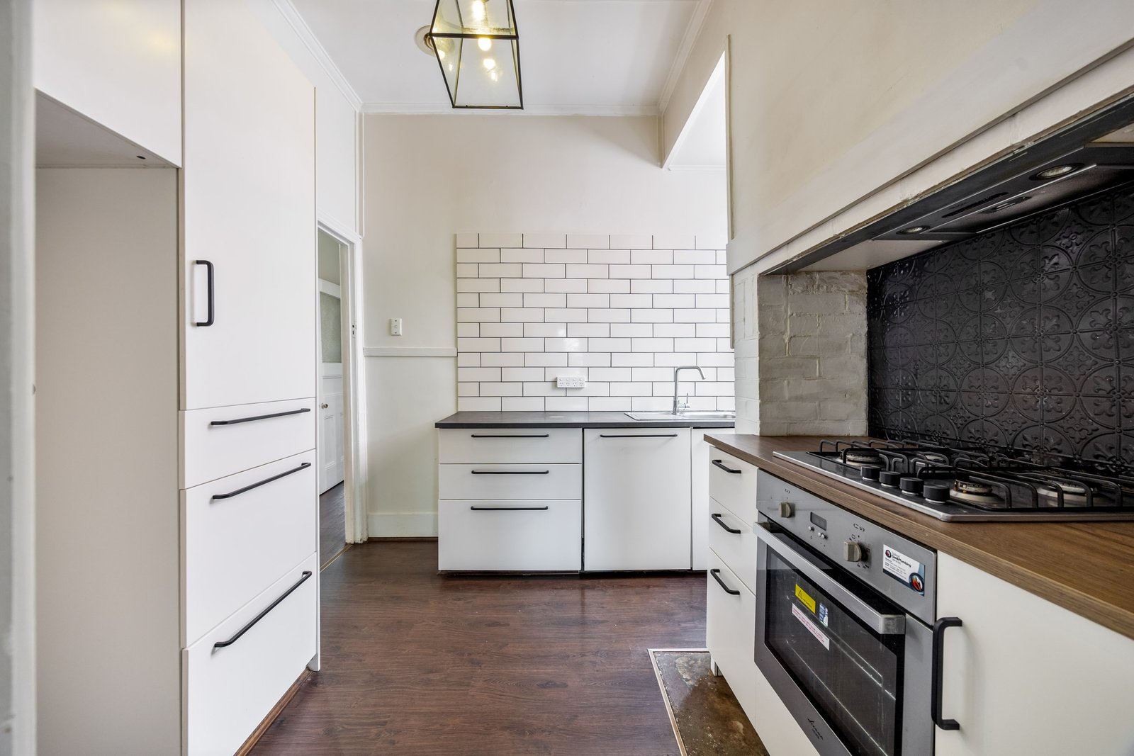 Gallery: 311 Raglan Street South