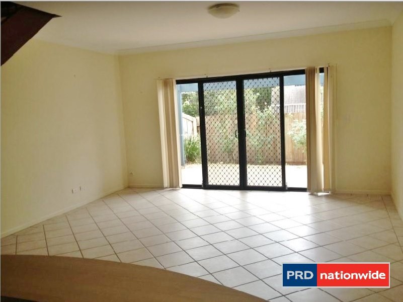 3/11 Renwick Street ALBION 2