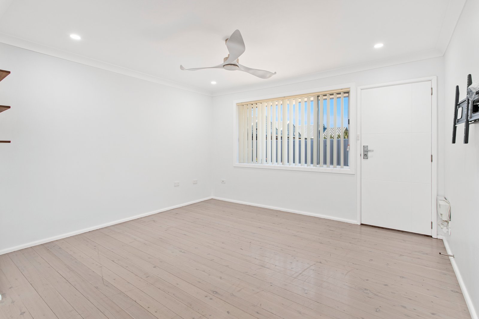 3/11 Thalassa Avenue EAST CORRIMAL 4