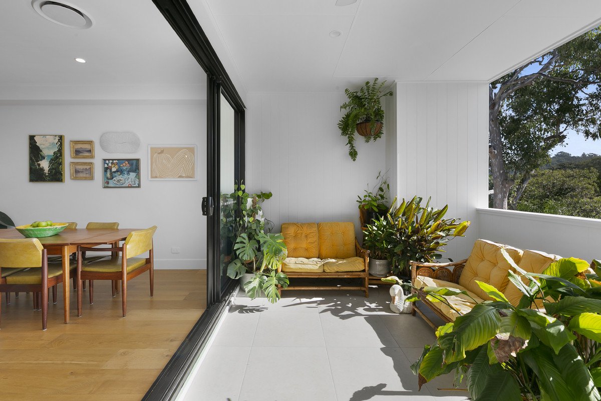 3/11 Wade Street Tugun 9