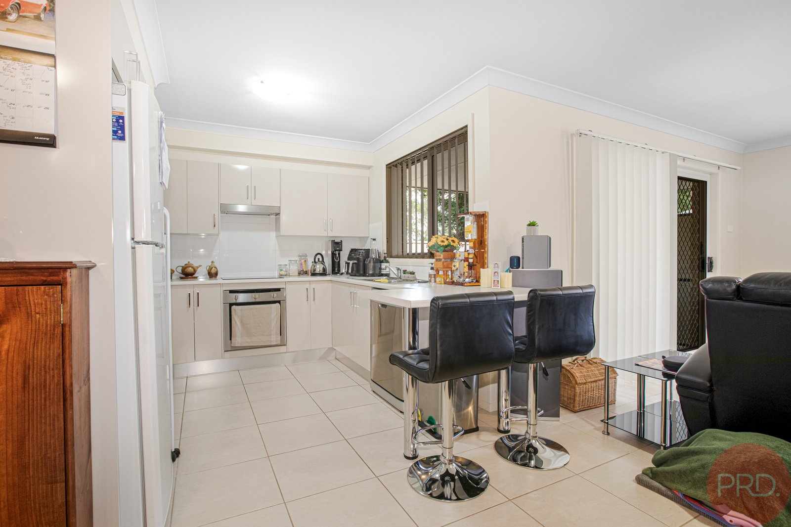 3/11 Windermere Road LOCHINVAR 2