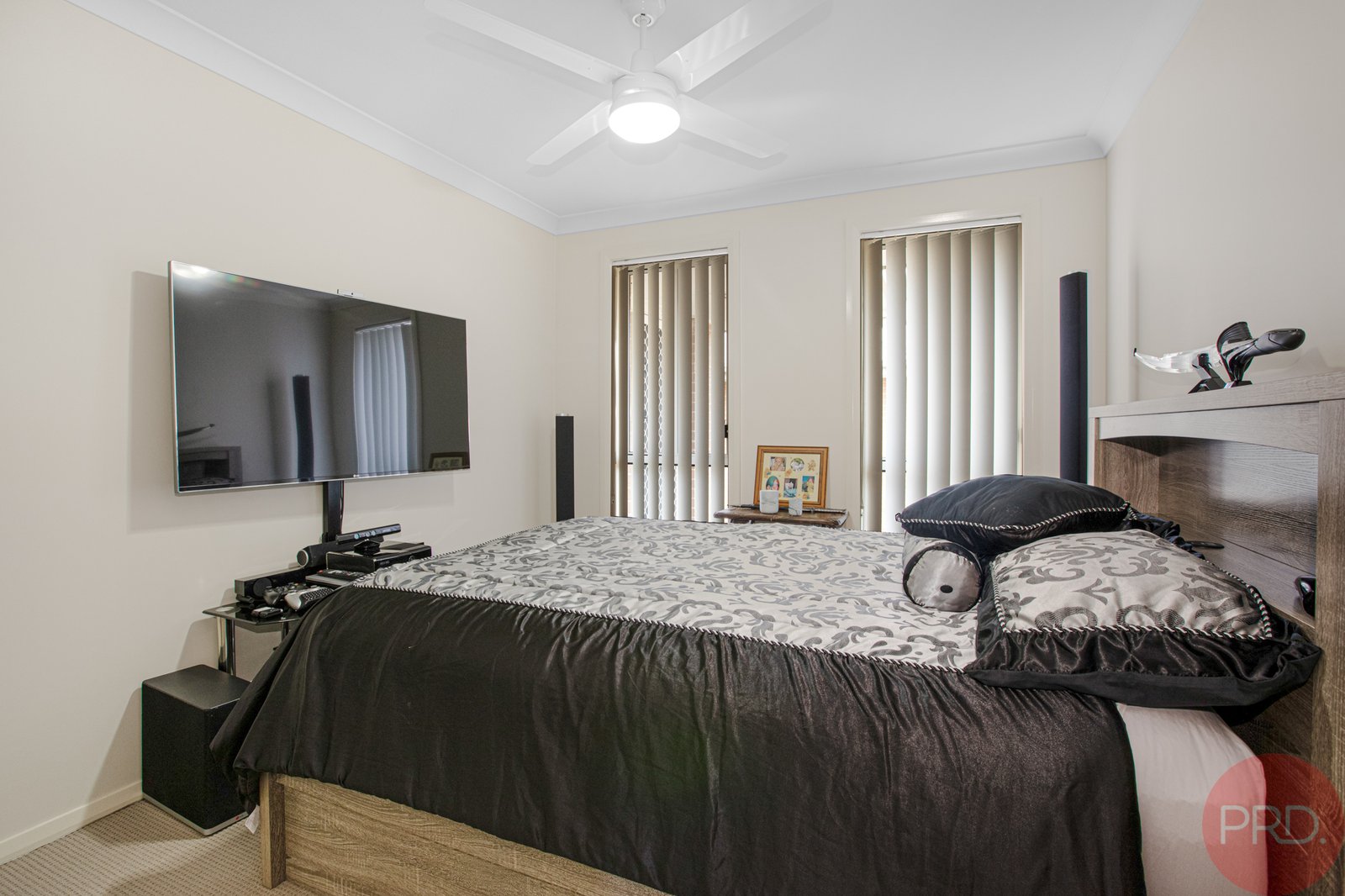 3/11 Windermere Road LOCHINVAR 10