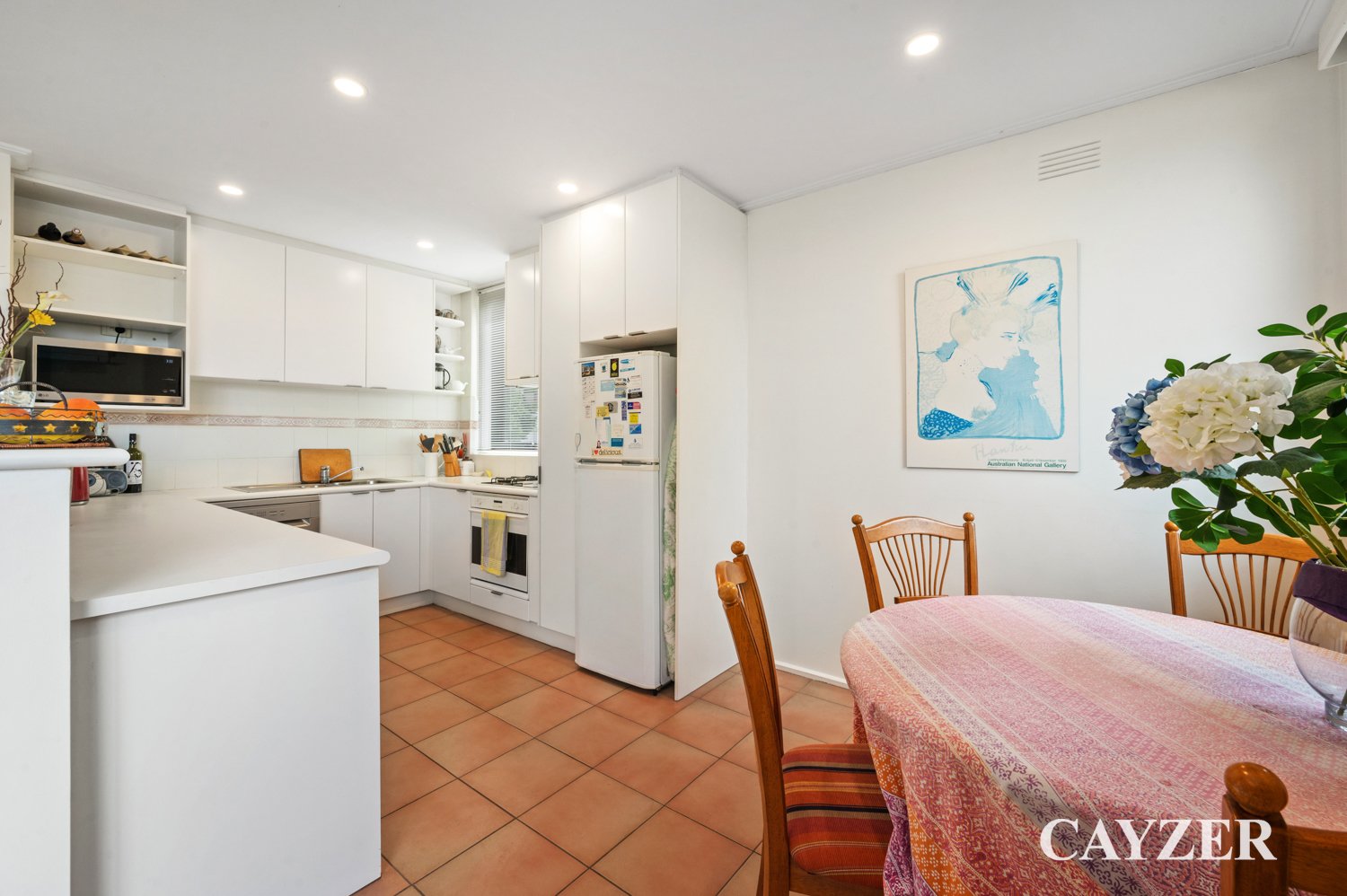 Gallery: 3/110 Caroline Street