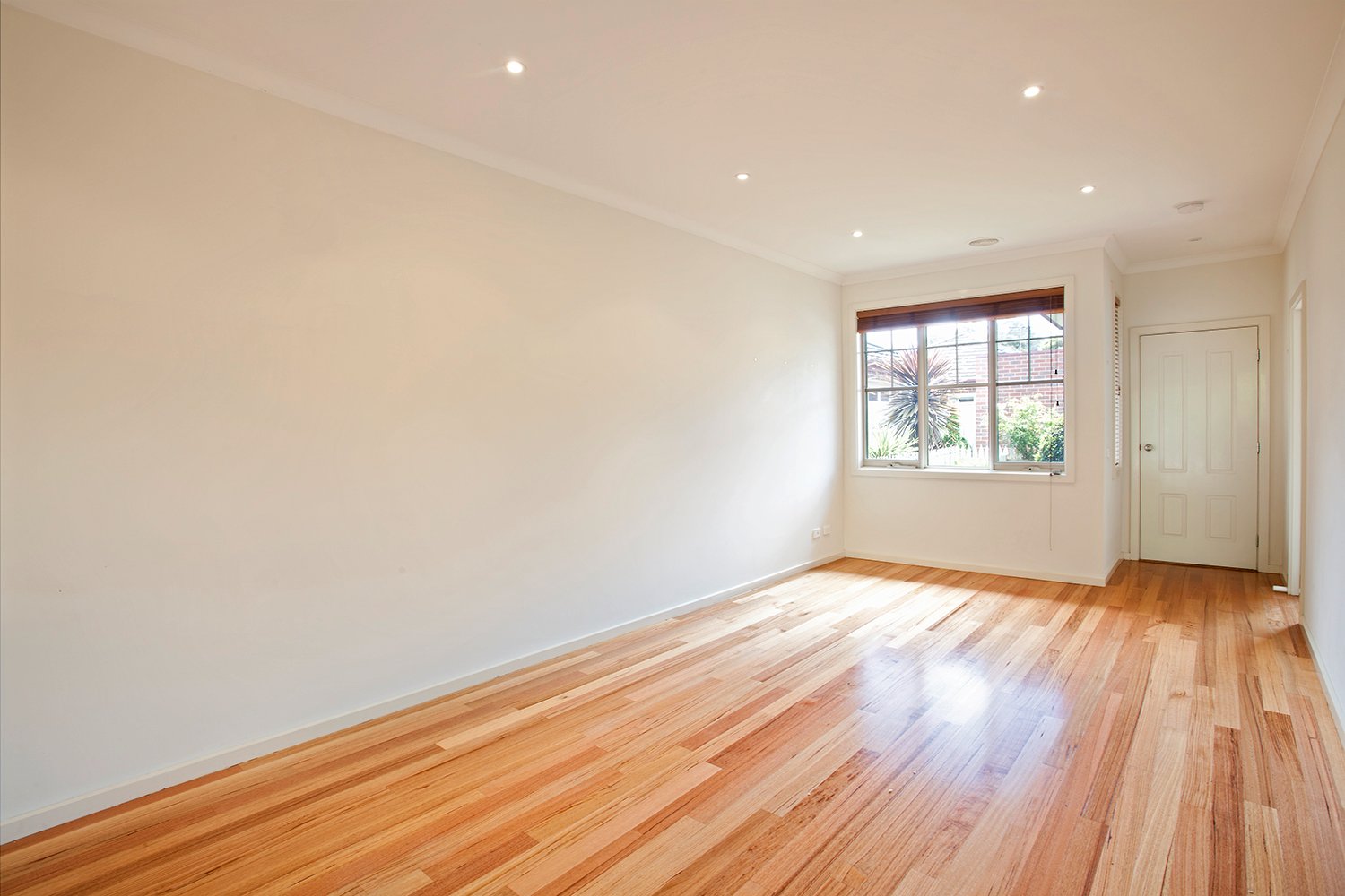 Gallery: 3/110 Neville Street