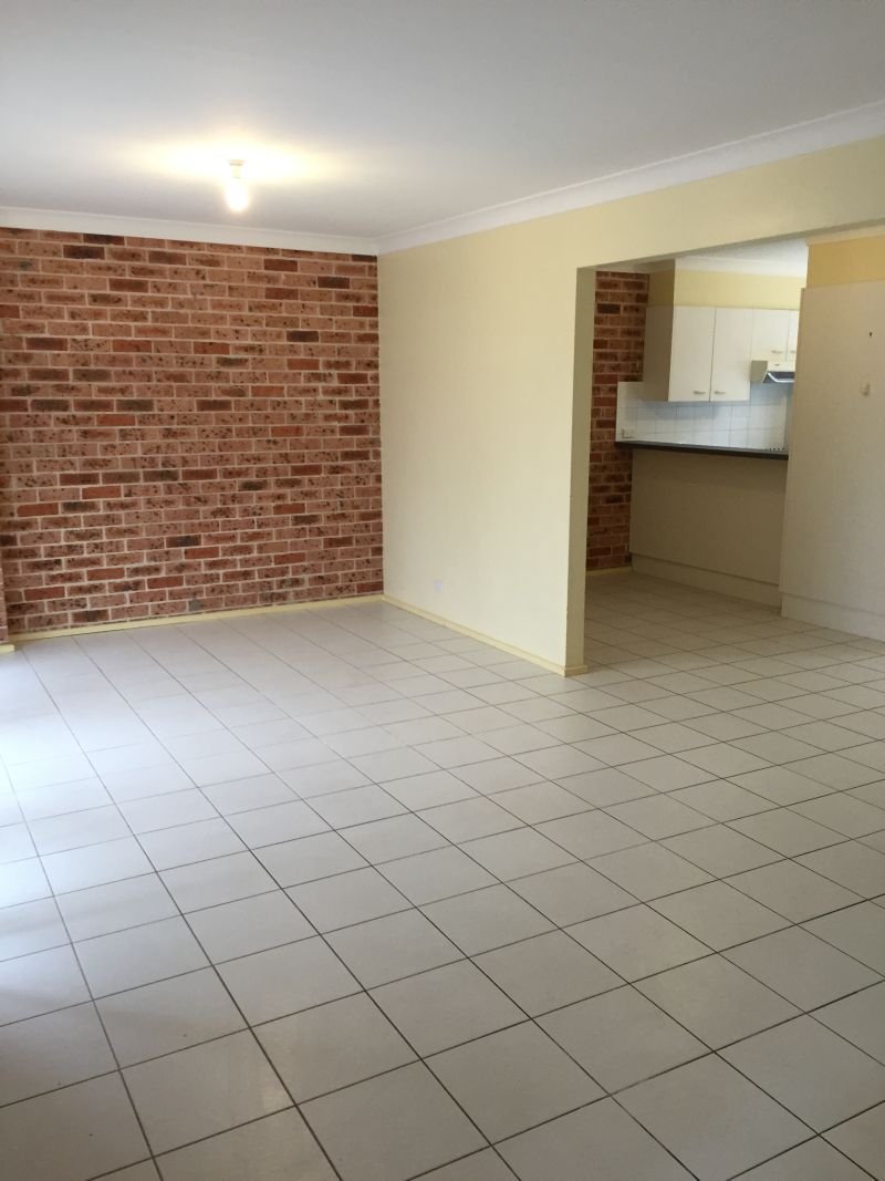 3/110 Tomaree Rd  SHOAL BAY 2