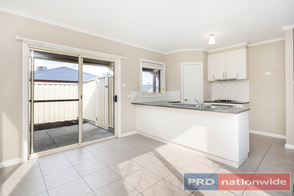 3/110 Yarrowee Parade REDAN 4