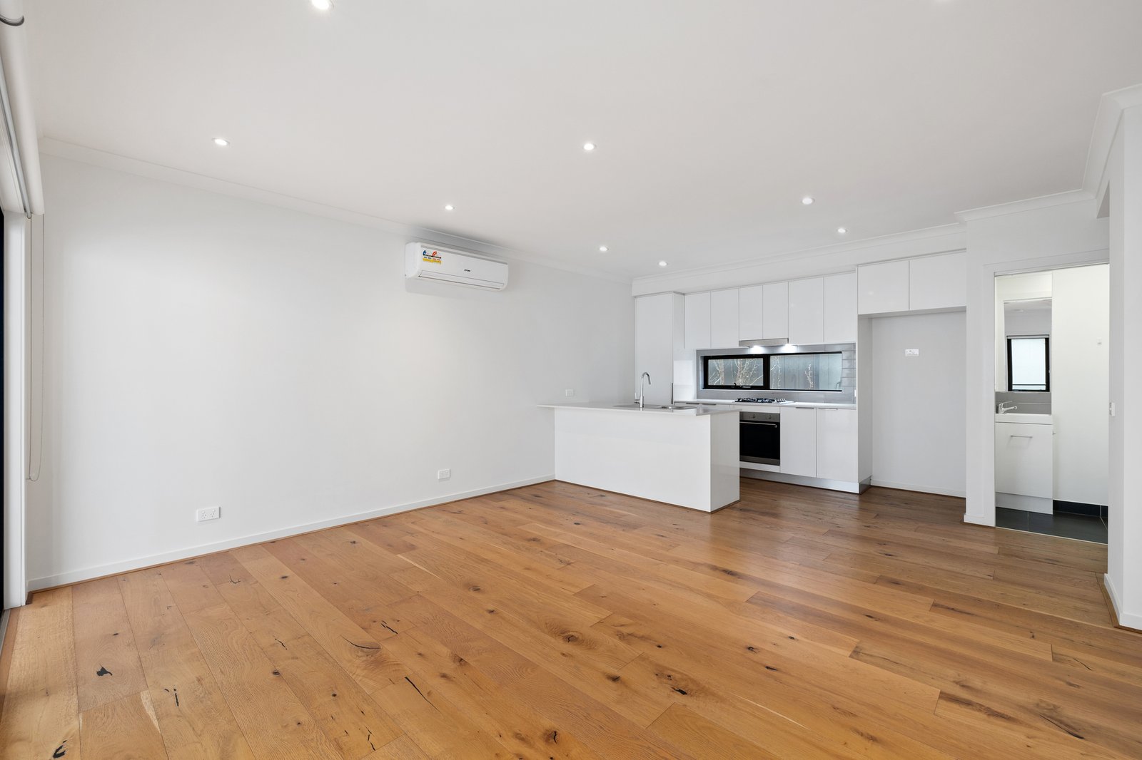 Gallery: 3/1102 Nepean Highway