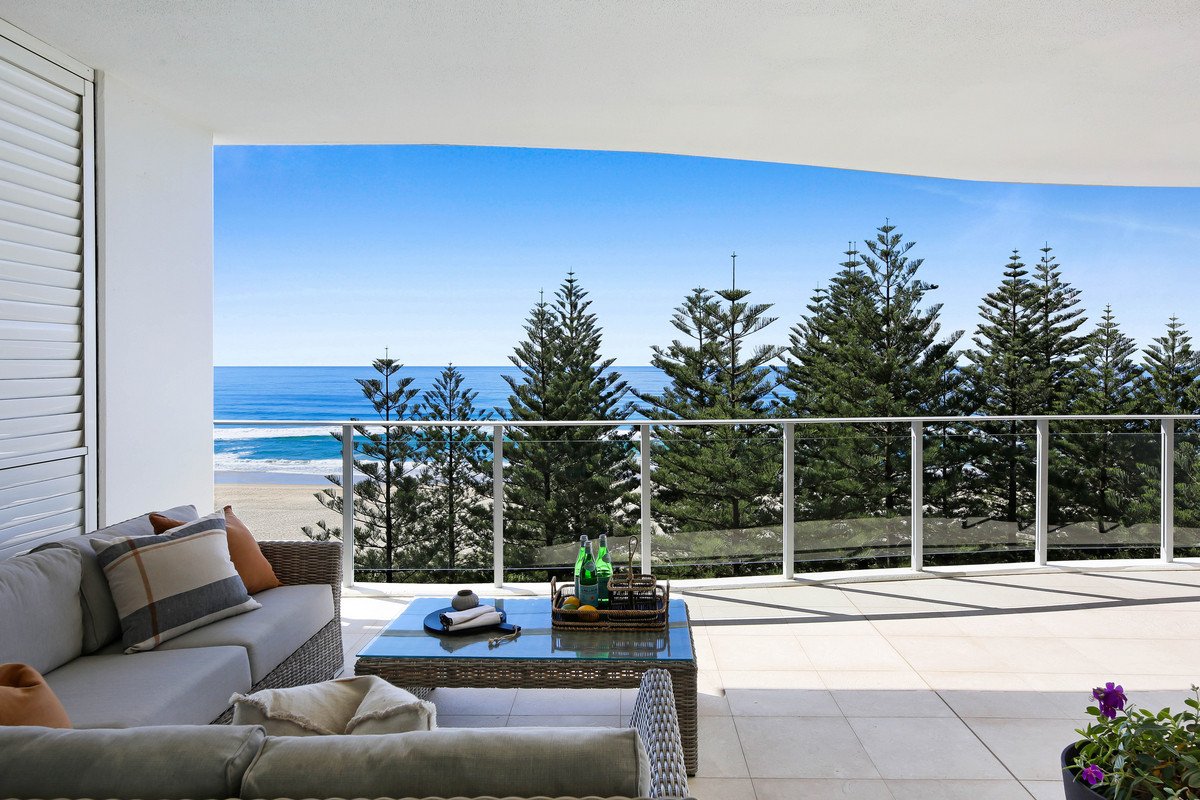 31/106 The Esplanade Burleigh Heads 7