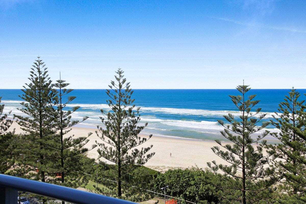 31/106 The Esplanade Burleigh Heads 16