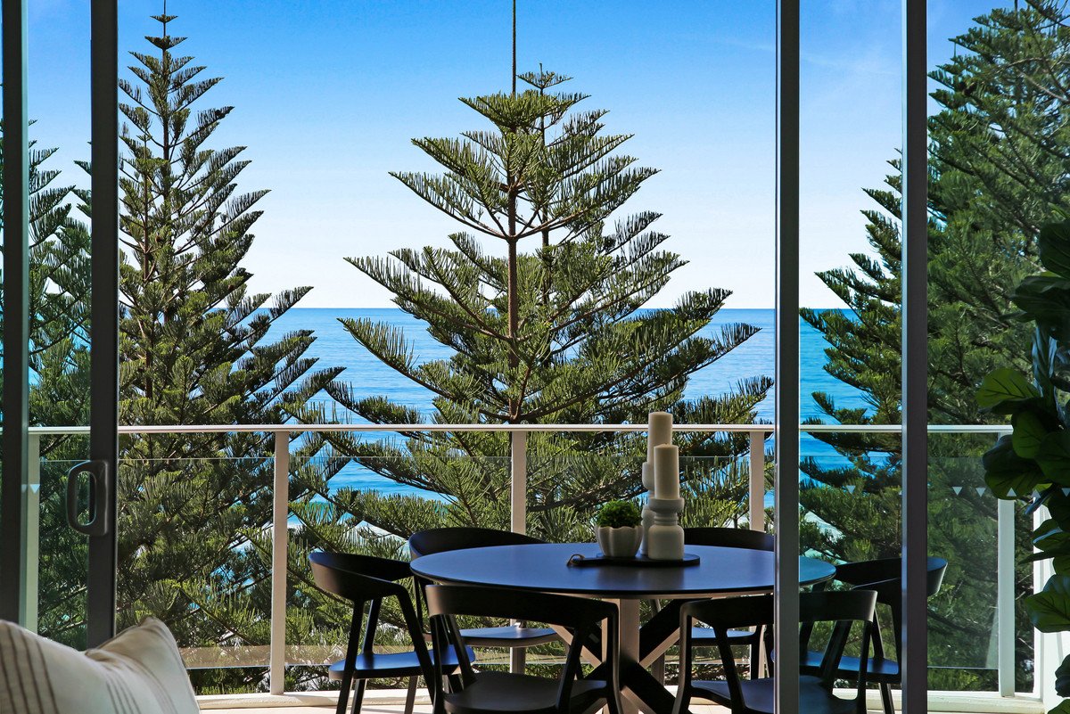 31/106 The Esplanade Burleigh Heads 28