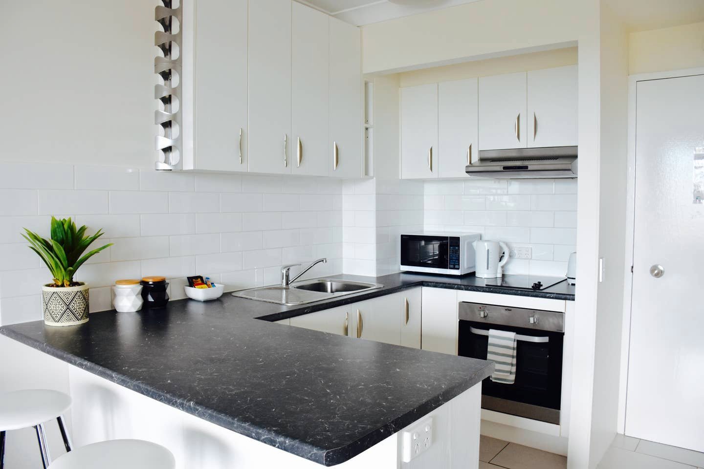 311/1-8 Paradise Island SURFERS PARADISE 3